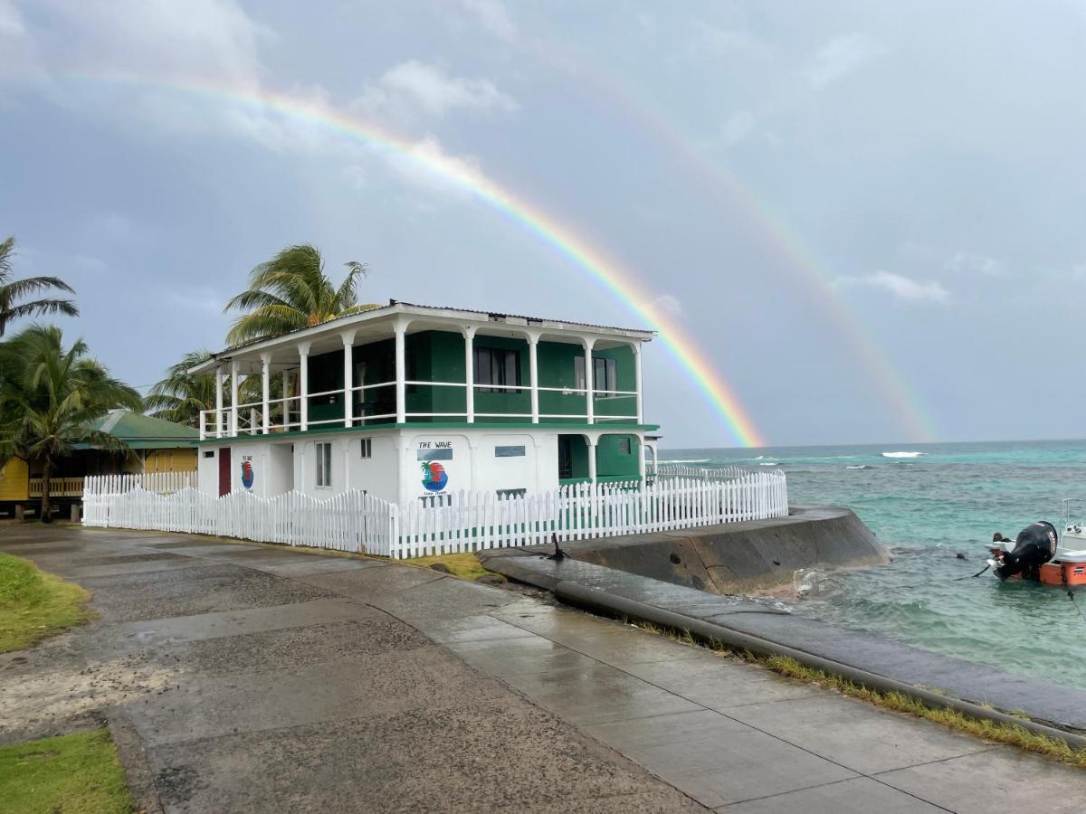The Wave Hostel Corn Island Brig Bay Экстерьер фото